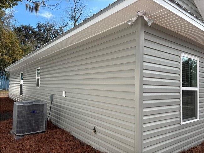 Foto del edificio - 3424 Hardee Ave