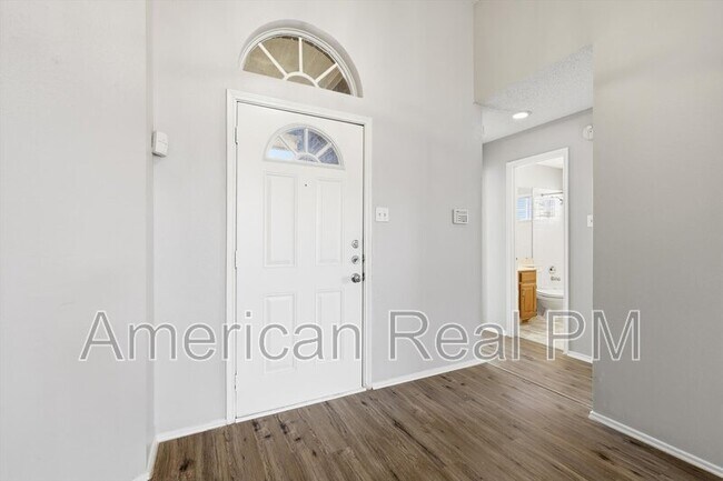 Foto del edificio - 8701 Mystic Trail