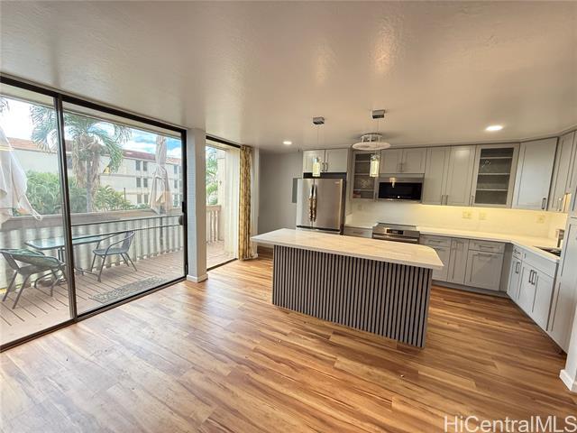 Building Photo - 84-757-757 Kiana Pl