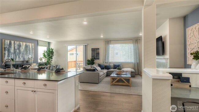 Living Space - 3420 80th Ave NE