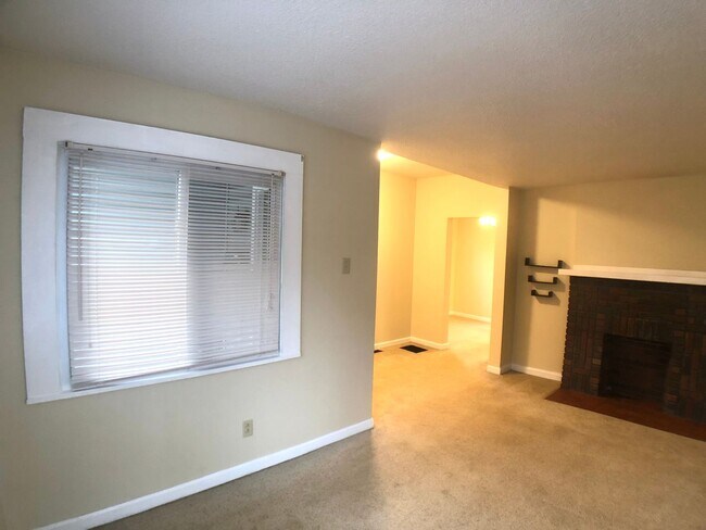 Foto del edificio - 995 East Maiden St