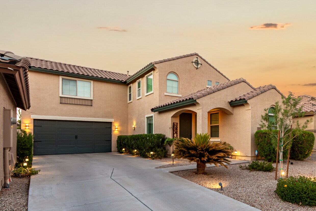 Foto principal - 1762 W Homestead Dr