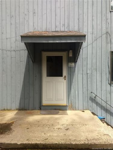 Foto principal - 94 Wakelee Rd