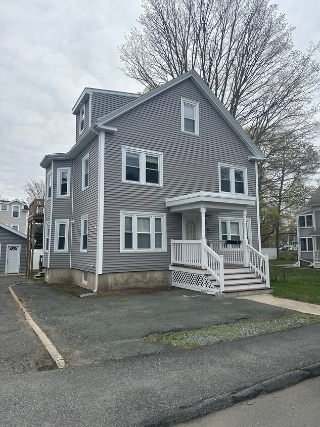 Primary Photo - 6-2 Charter St
