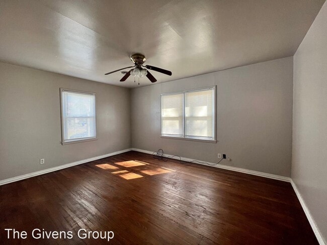 Building Photo - 3 br, 2 bath House - 2408 Canterbury