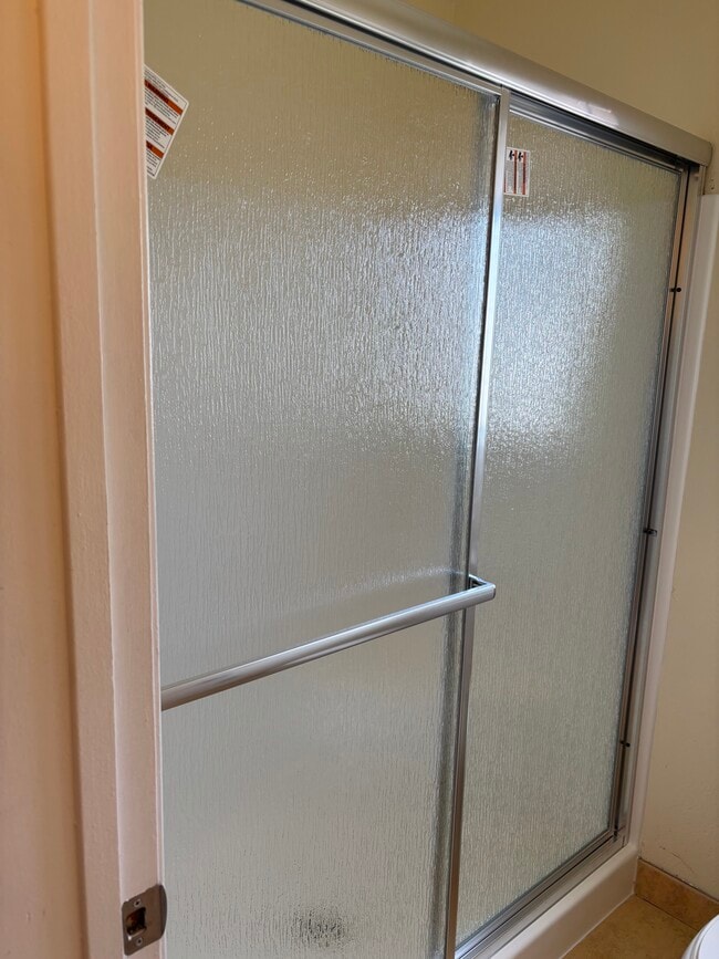 Foto del edificio - 1879 Pheasant Dr