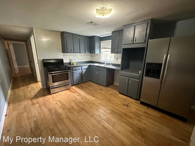 Foto del edificio - 3 br, 1.5 bath House - 855 Fairlawn Drive