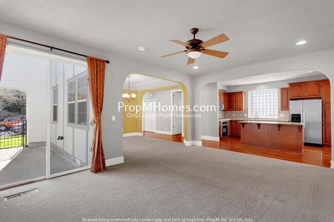Foto del edificio - Beautiful Three Bedroom Home in Villebois! NEW PHOTOS
