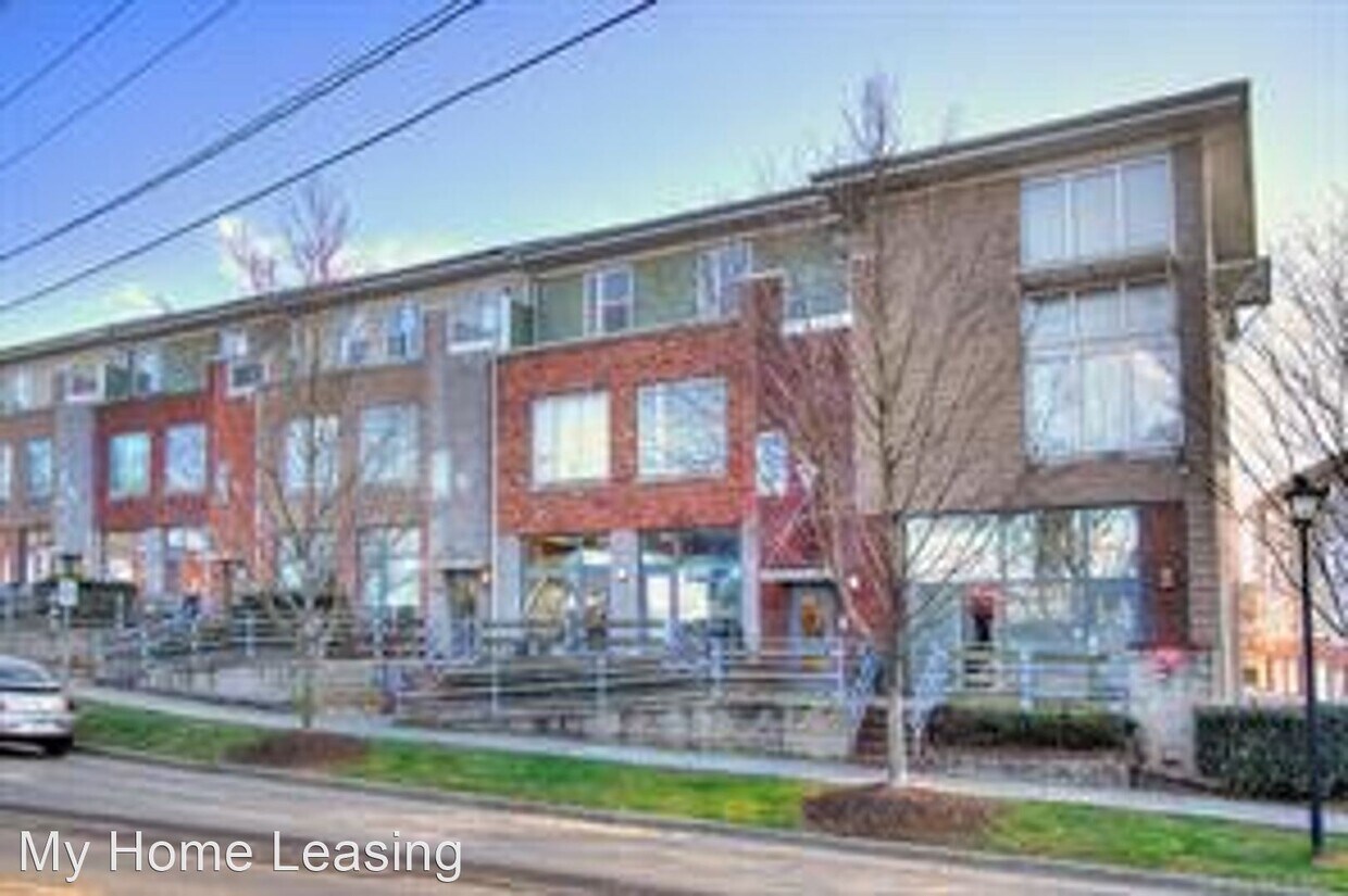 2 br, 2.5 bath House 3554 North Davidson House Rental in Charlotte