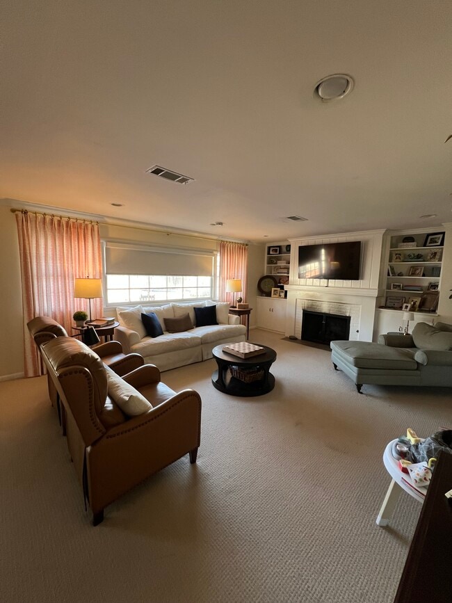 Foto del edificio - 2204 Boyd Ave