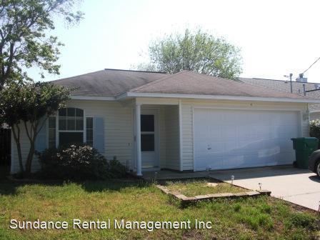 Foto principal - 3 br, 2 bath House - 4 Stowe Road