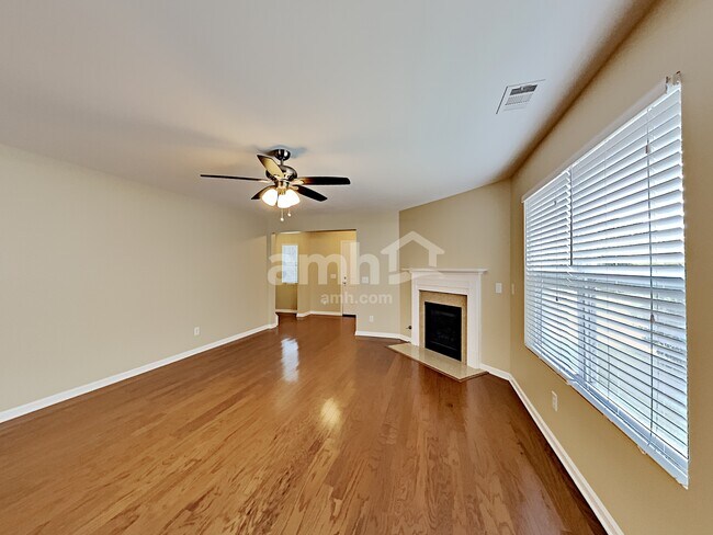 Building Photo - 1608 Stonewater Drive