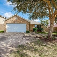 Building Photo - 22026 Westerpine Ln