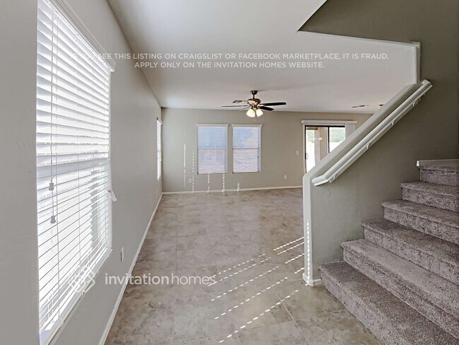 Foto del edificio - 40438 W Peggy Ct