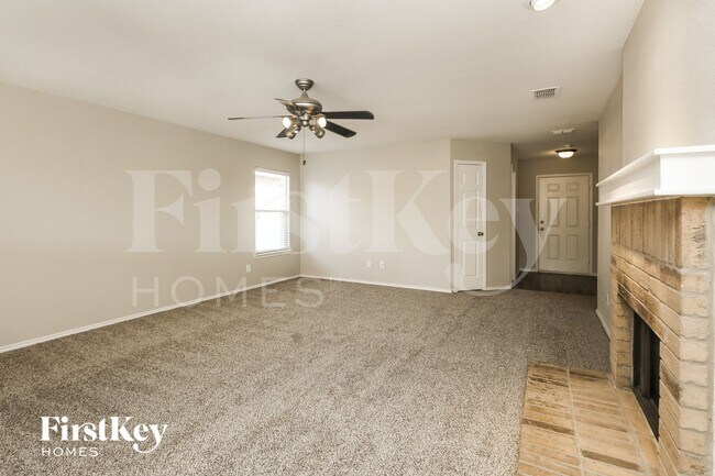 Foto del edificio - 3300 Groveland Terrace