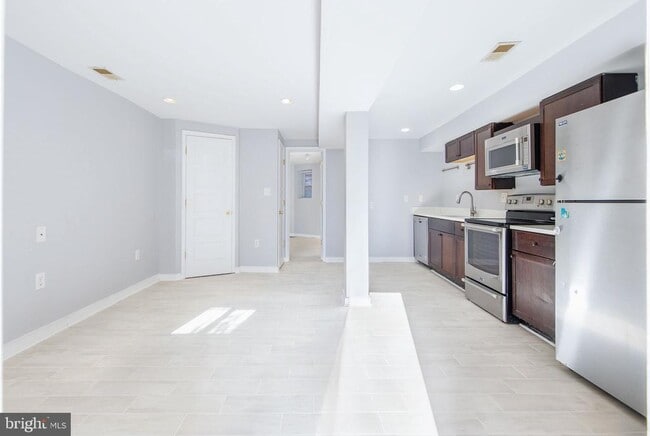 Foto del edificio - 117 R St NW