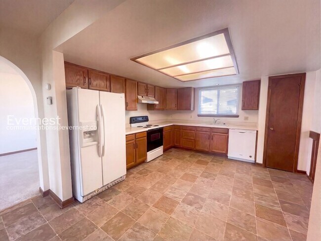 Foto del edificio - 4930 Sprangler Dr