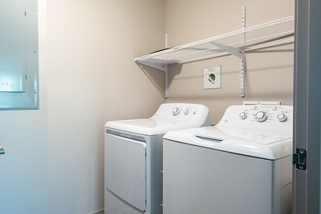 Interior Photo - Spanish Peak Apartments