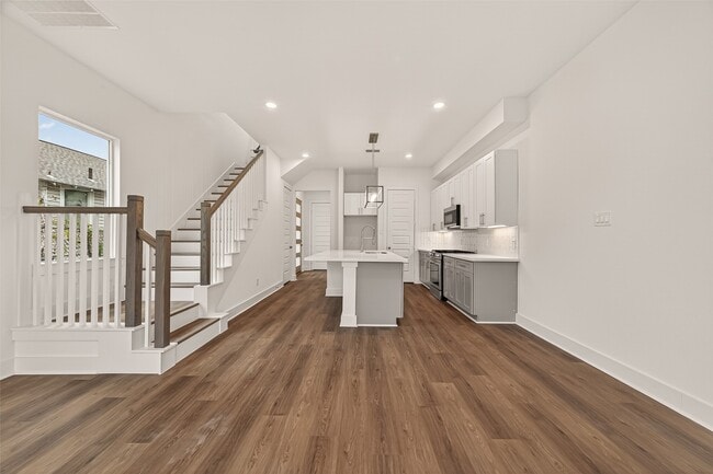 Foto del edificio - 1502 Hussion St