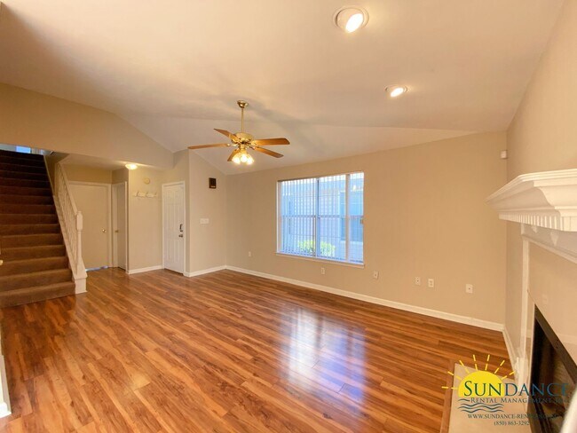 Foto del edificio - Beautiful 3 Bedroom Townhouse in Fort Walton!