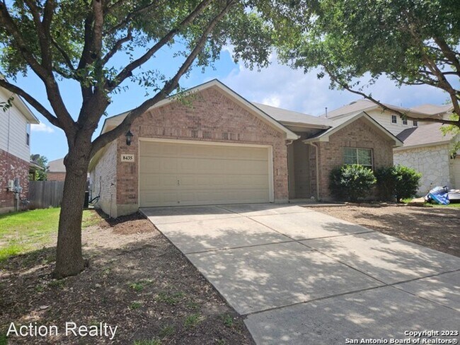 Foto del edificio - 3 br, 2 bath House - 8435 Pale Horse Lane