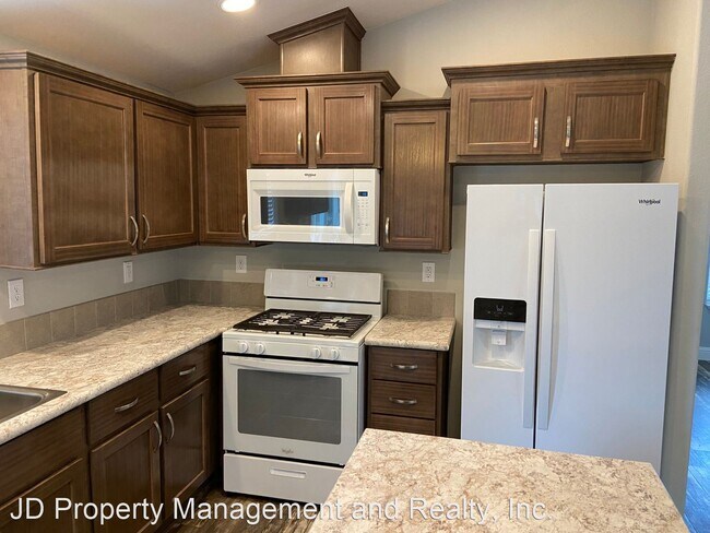 Foto del edificio - 2 br, 2 bath House - 9230 Campo Rd.