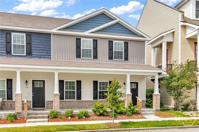 Building Photo - 110 Birch Cir