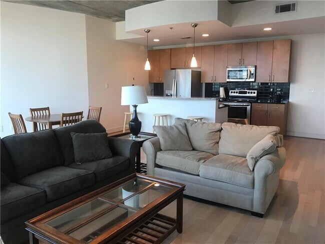 Foto del edificio - 44 Peachtree Pl NW
