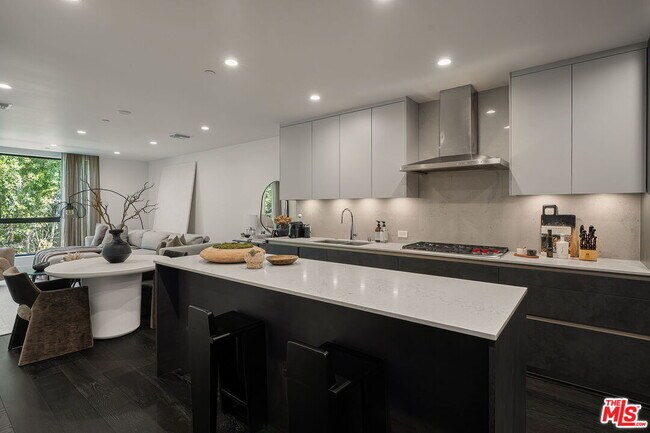 Foto del edificio - 724 Croft Ave