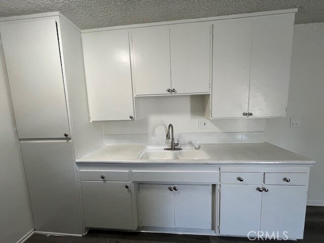 Building Photo - 686 E Cottonwood Rd