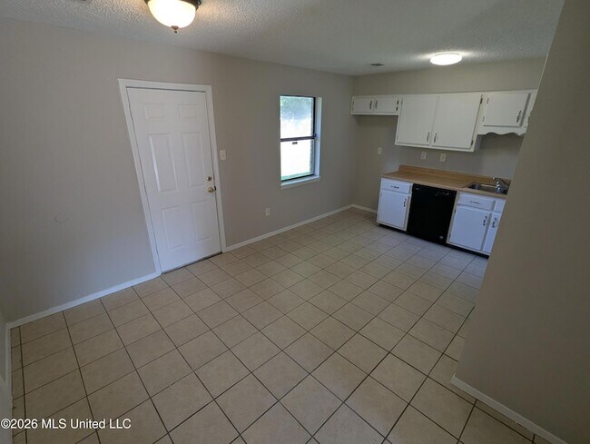 Foto del edificio - 7354 Northbrook Dr