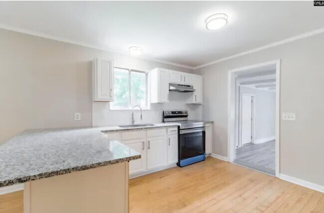 Foto del edificio - 138 Sunnydale Dr