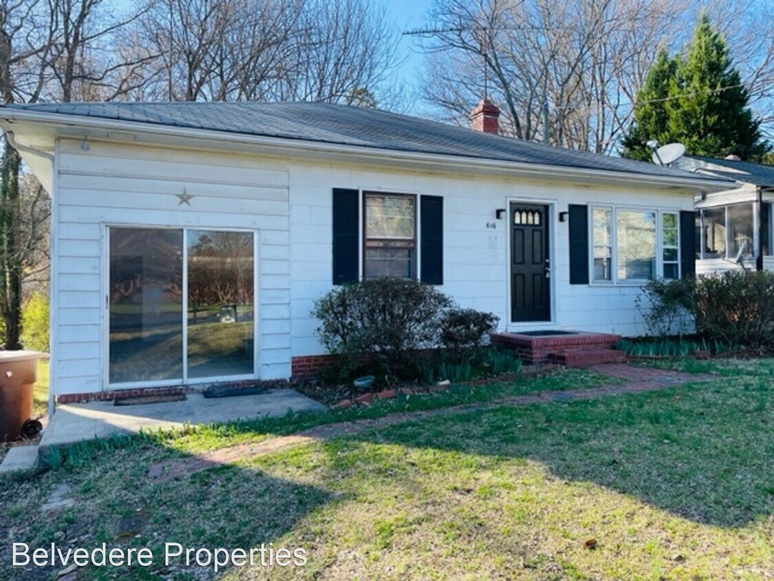 Primary Photo - 2 br, 1 bath House - 616 S. Holden