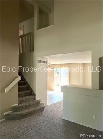 Building Photo - 5377 S Ukraine Way