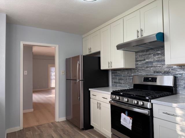 Foto del edificio - 22573 Center St