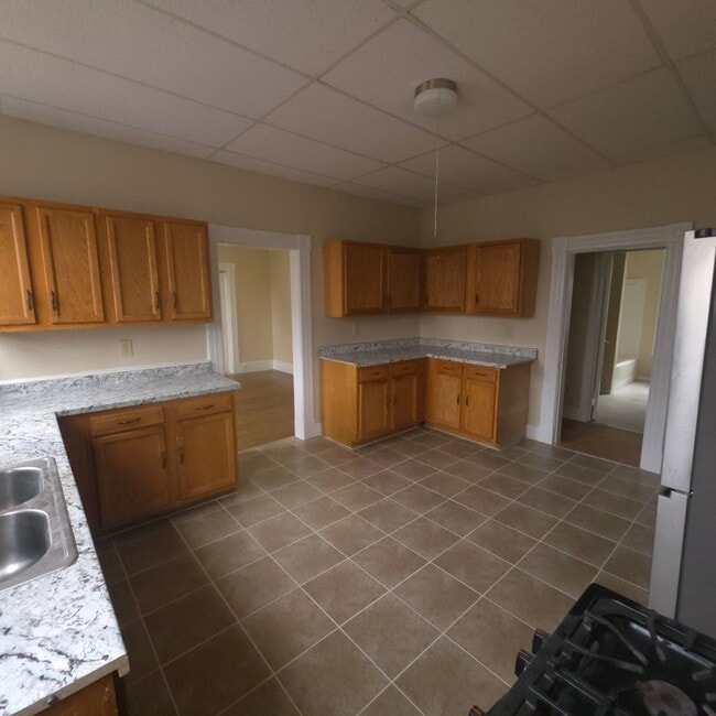 Foto del edificio - 121 Northampton Ave