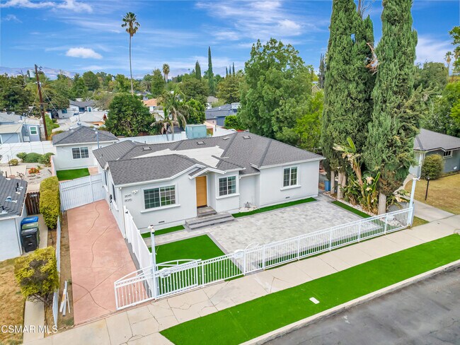 Foto del edificio - 18343 Bessemer St