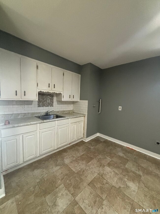 Foto del edificio - 295 Shelton St