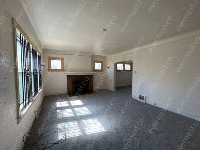 Building Photo - 14047 Marlowe St