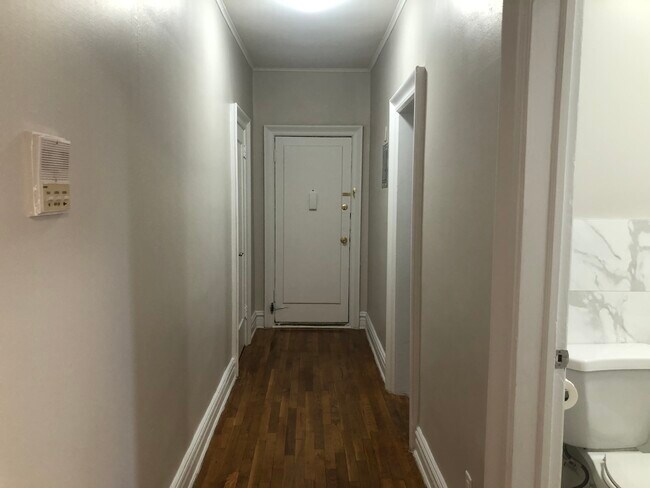 Foto del edificio - The Manor