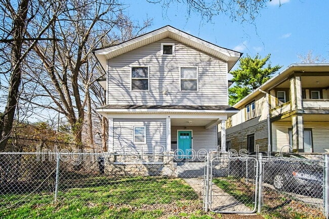 Building Photo - 1116 E 45th St