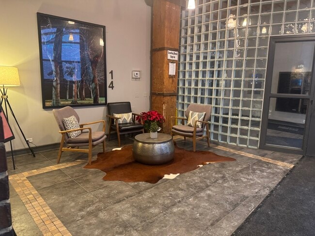 Foto del edificio - 14 N Peoria St