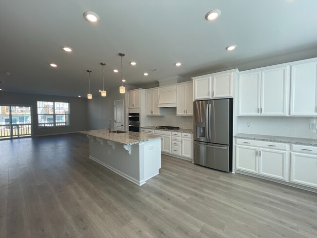 Building Photo - Room in Townhome on Austin Falls Sta