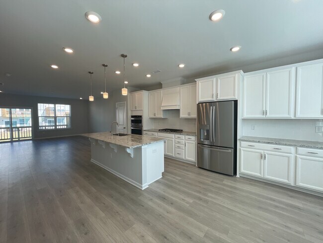 Foto del edificio - Room in Townhome on Austin Falls Sta