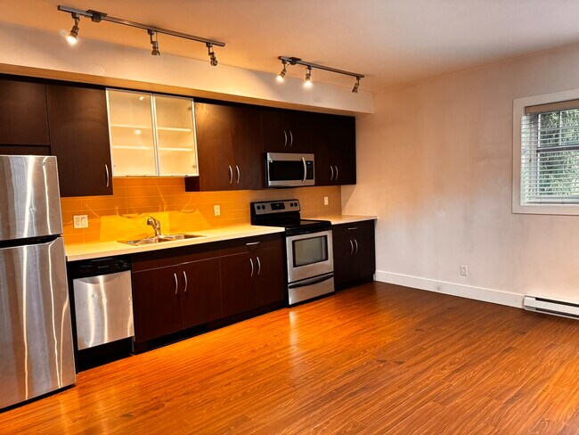 Photo du bâtiment - 417-417 Vancouver St
