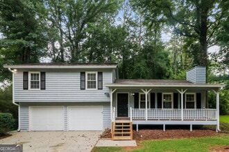 Building Photo - 2979 Mike Dr
