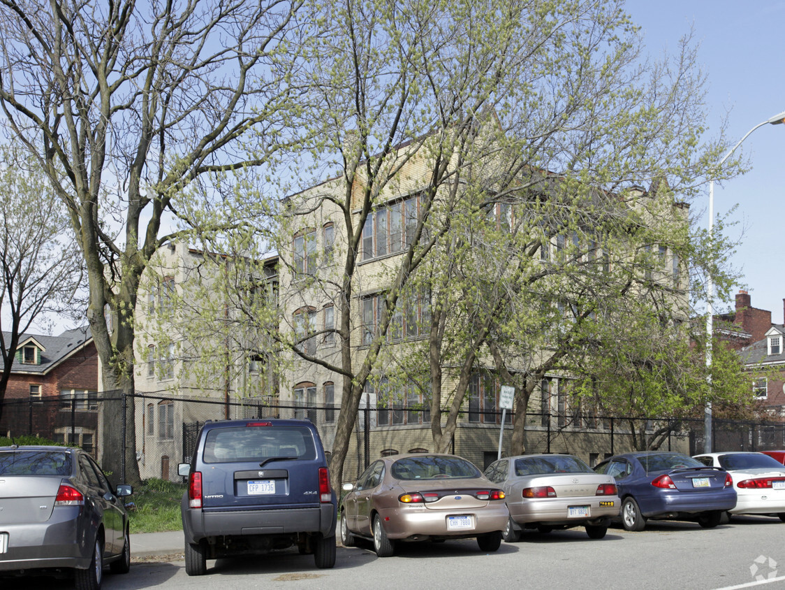 Foto del edificio - Sherbrooke Manor