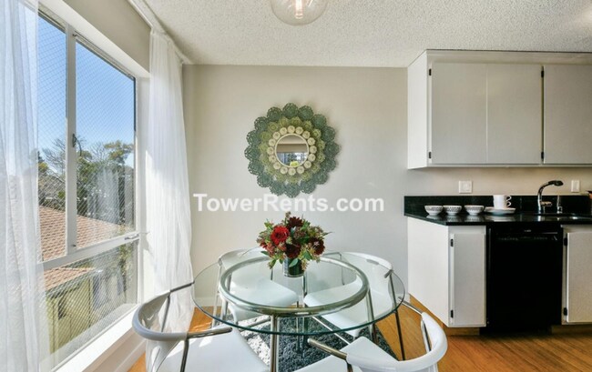Building Photo - 4099 Howe St. #303