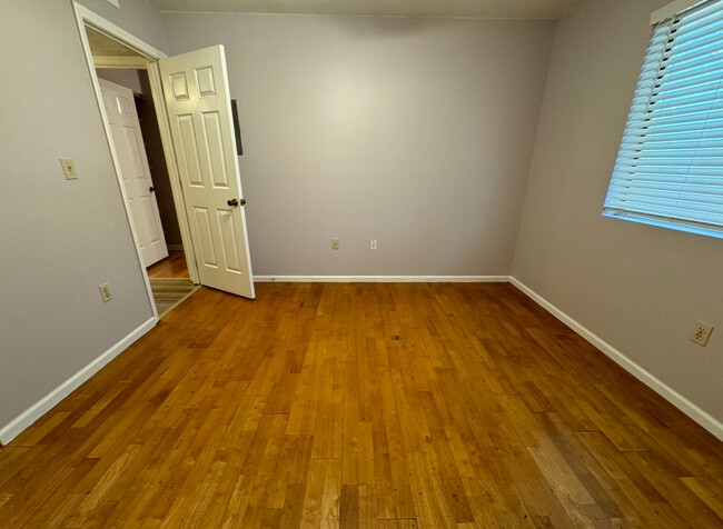 Foto del edificio - 1761 Hunters Trail