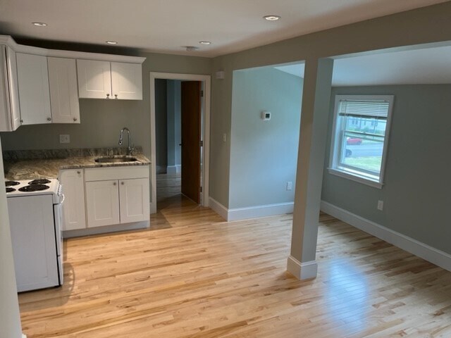 Open Concept LR/Kitchen - 12 Morton St